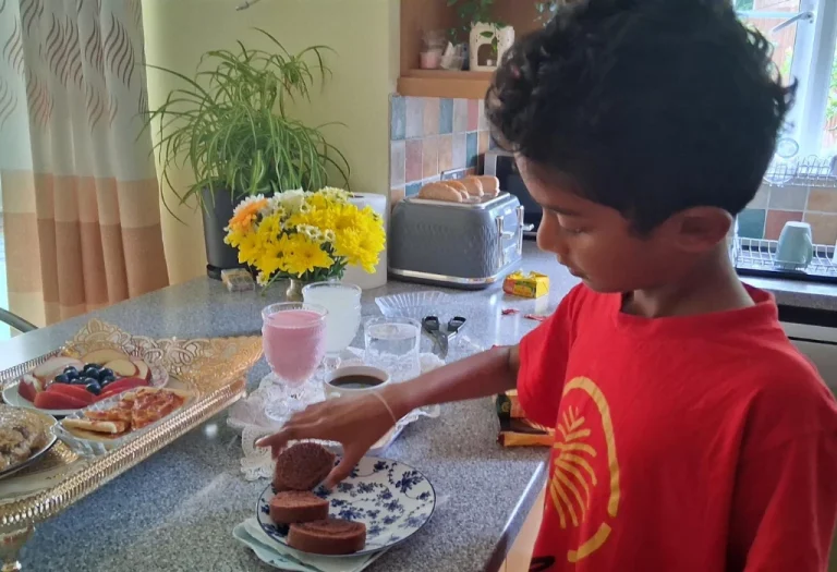 A-devotional-worship-rooted-in-a-heart-inspired-by-the-Triple-Gem-transcending-beyond-material-offerings.-3